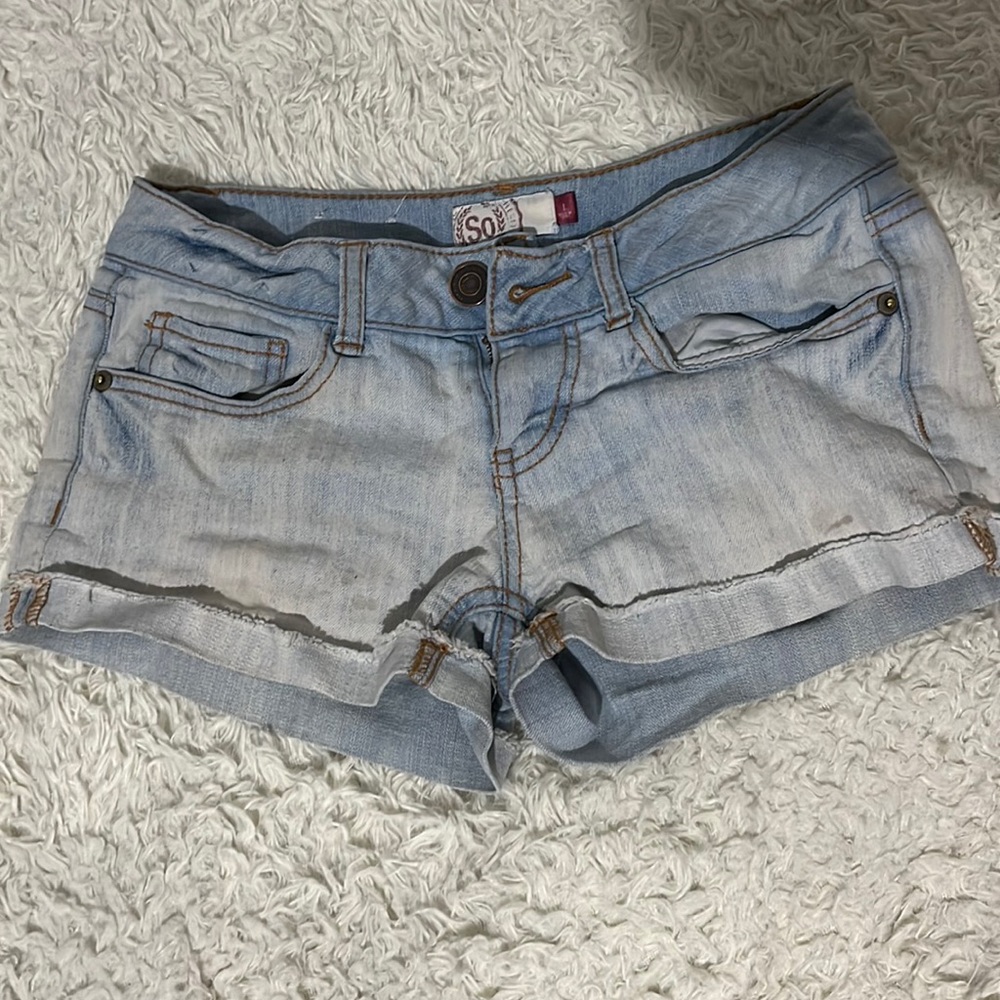 Jean shorts!